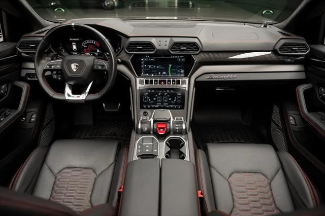 2023 Lamborghini Urus S