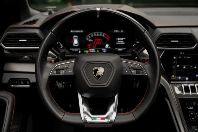2023 Lamborghini Urus S
