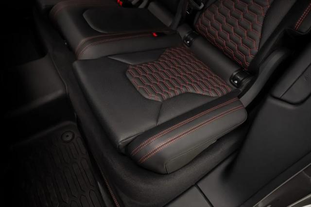 2023 Lamborghini Urus S