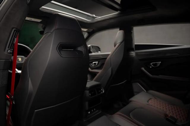 2023 Lamborghini Urus S