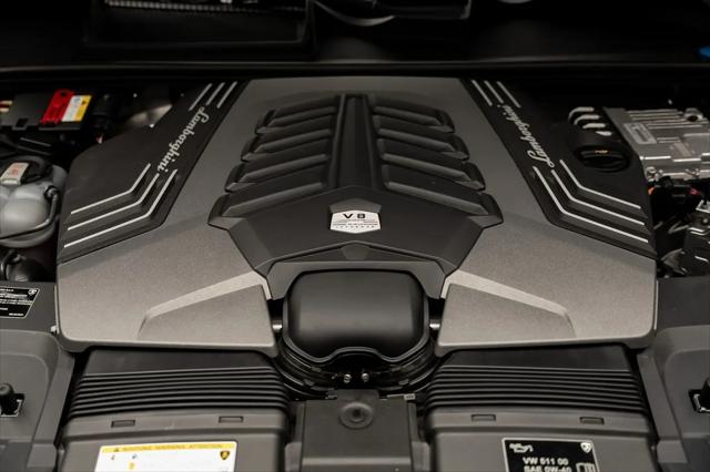 2023 Lamborghini Urus S