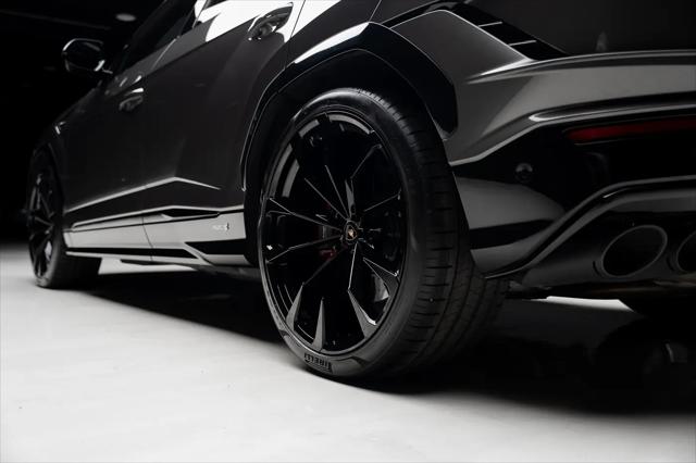 2023 Lamborghini Urus S