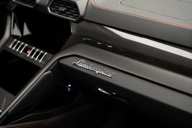 2023 Lamborghini Urus S