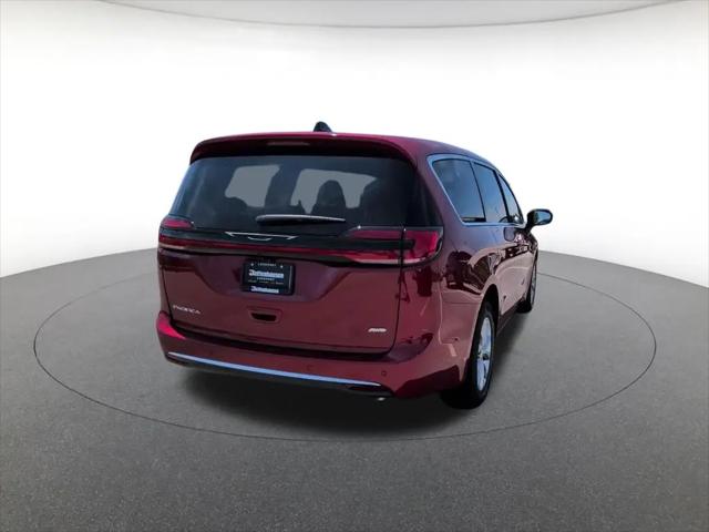 2027 Chrysler Pacifica Select AWD