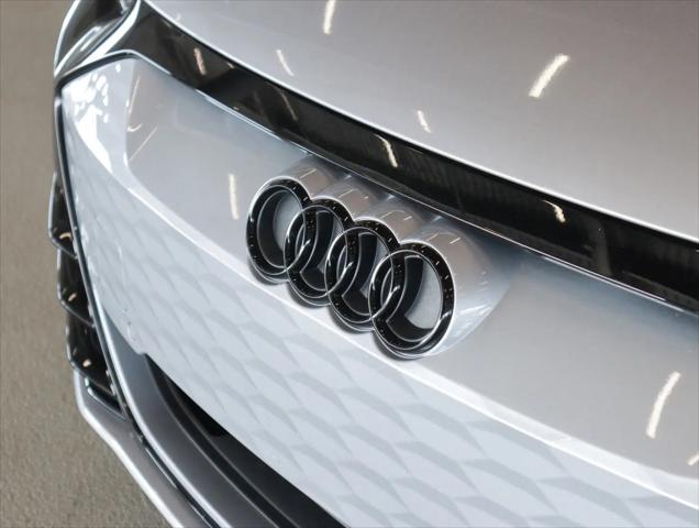 2024 Audi e-tron GT Prestige quattro