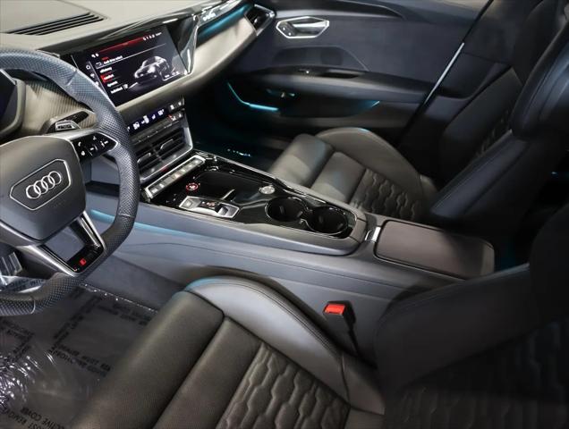 2024 Audi RS e-tron GT quattro