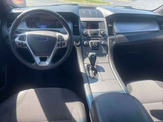 2017 Ford Taurus SEL