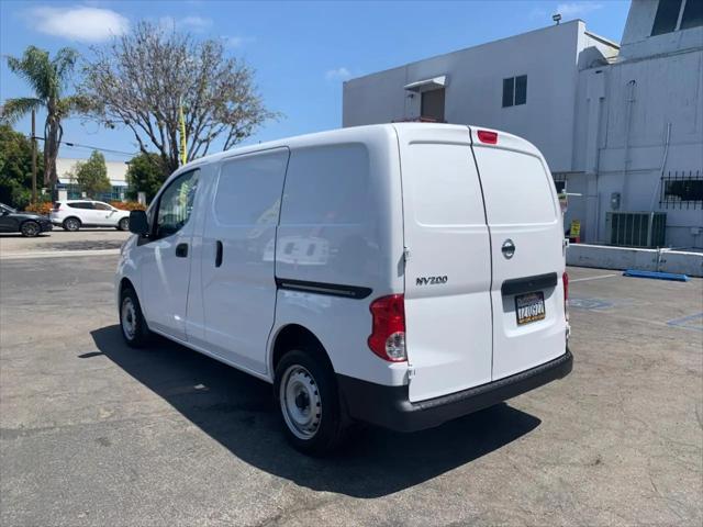 2020 Nissan NV200 Compact Cargo S Xtronic CVT