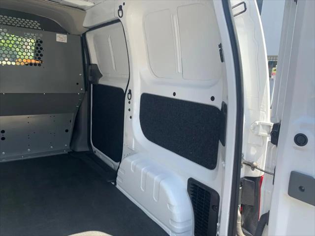 2020 Nissan NV200 Compact Cargo S Xtronic CVT
