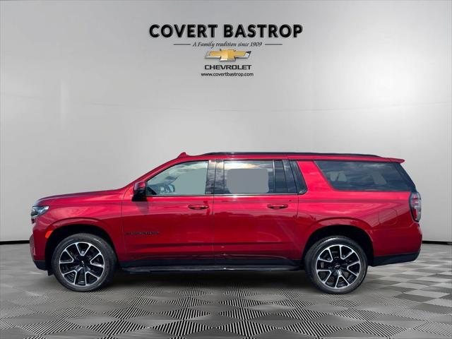 2022 Chevrolet Suburban 4WD RST