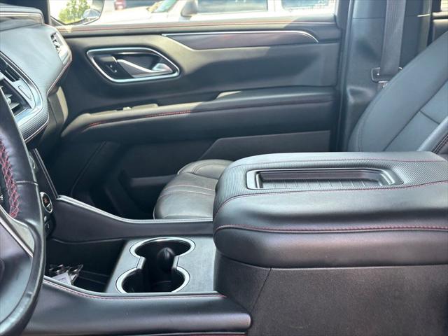 2022 Chevrolet Suburban 4WD RST