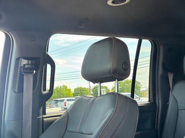 2022 Chevrolet Suburban 4WD RST