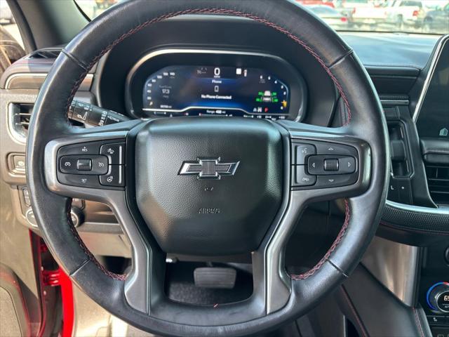 2022 Chevrolet Suburban 4WD RST
