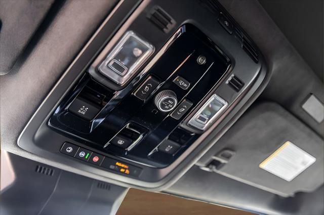 2025 Cadillac Escalade V-Series
