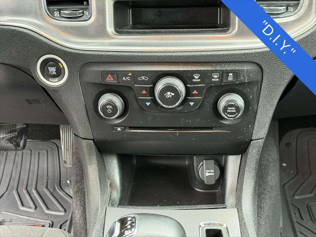 2014 Dodge Charger SE