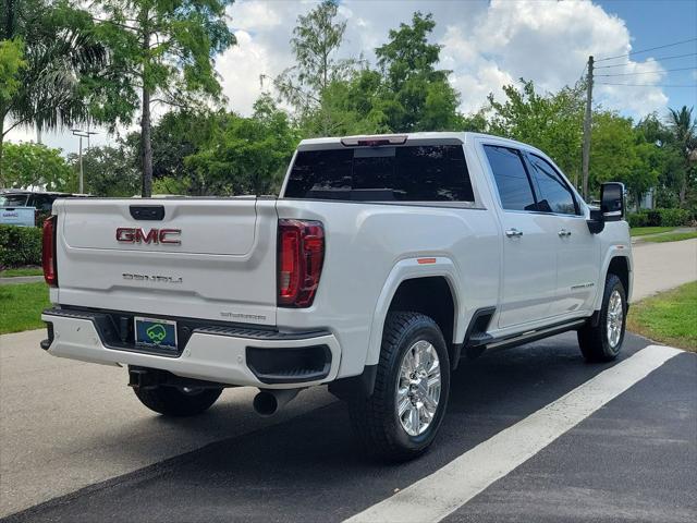 2023 GMC Sierra 2500HD 4WD Crew Cab Standard Bed Denali