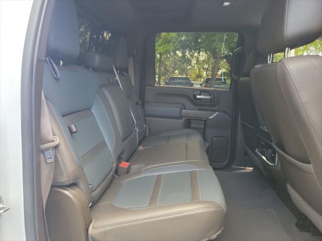 2023 GMC Sierra 2500HD 4WD Crew Cab Standard Bed Denali