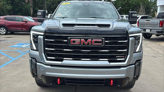 2024 GMC Sierra 2500HD 4WD Crew Cab Standard Bed AT4