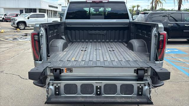 2024 GMC Sierra 2500HD 4WD Crew Cab Standard Bed AT4