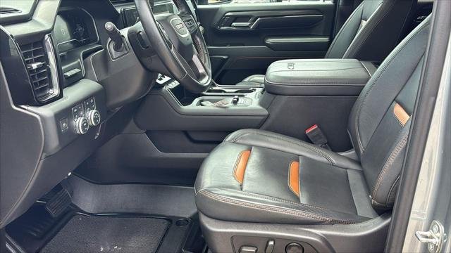 2024 GMC Sierra 2500HD 4WD Crew Cab Standard Bed AT4
