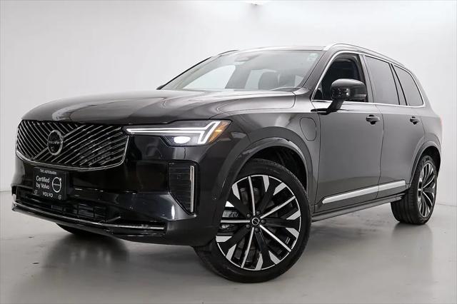 2025 Volvo XC90 Plug-In Hybrid T8 Plus 6-Seater