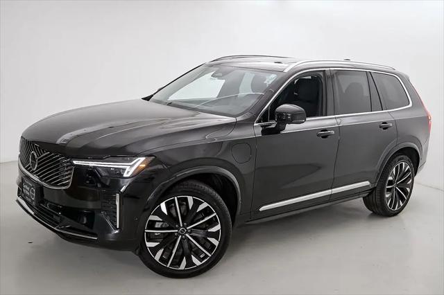 2025 Volvo XC90 Plug-In Hybrid T8 Plus 6-Seater