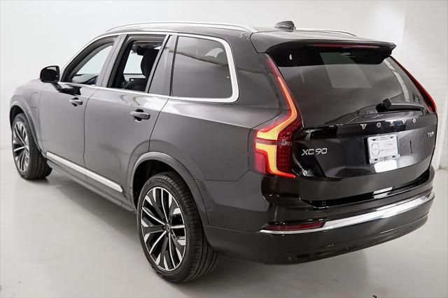 2025 Volvo XC90 Plug-In Hybrid T8 Plus 6-Seater