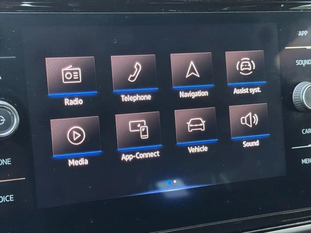 2022 Volkswagen Atlas Cross Sport 2.0T SE w/Technology