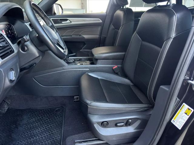 2022 Volkswagen Atlas Cross Sport 2.0T SE w/Technology