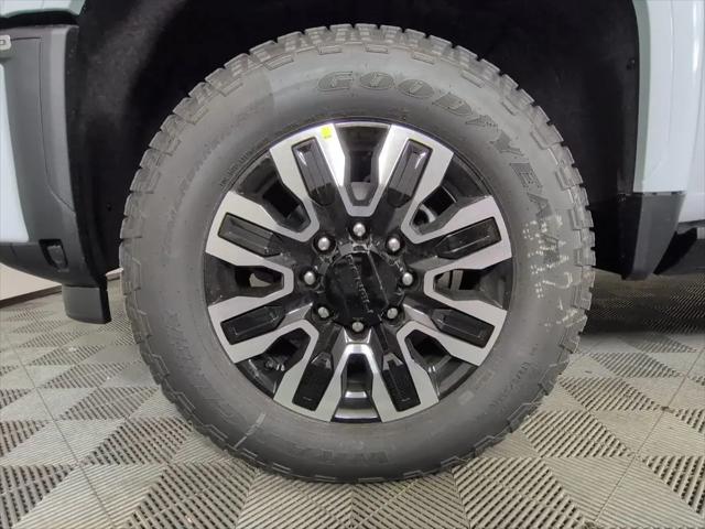 2026 GMC Sierra 2500HD Crew Cab, Standard Bed, Denali Ultimate, 4WD