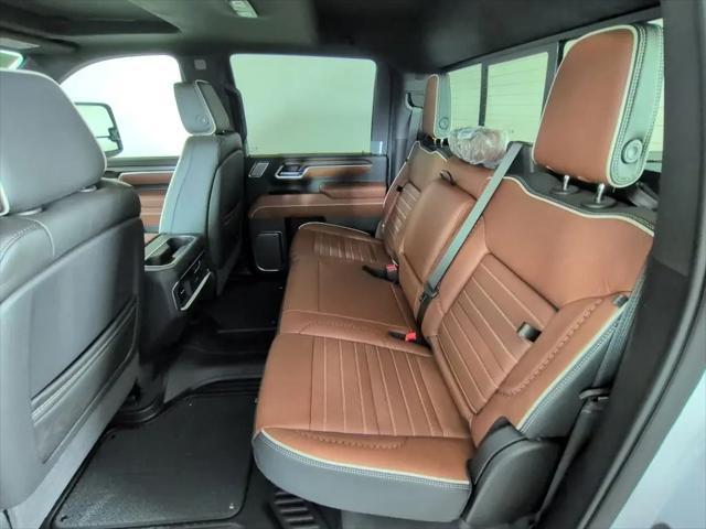 2026 GMC Sierra 2500HD Crew Cab, Standard Bed, Denali Ultimate, 4WD