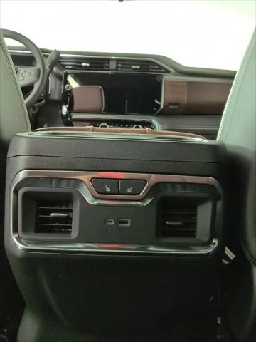 2026 GMC Sierra 2500HD Crew Cab, Standard Bed, Denali Ultimate, 4WD
