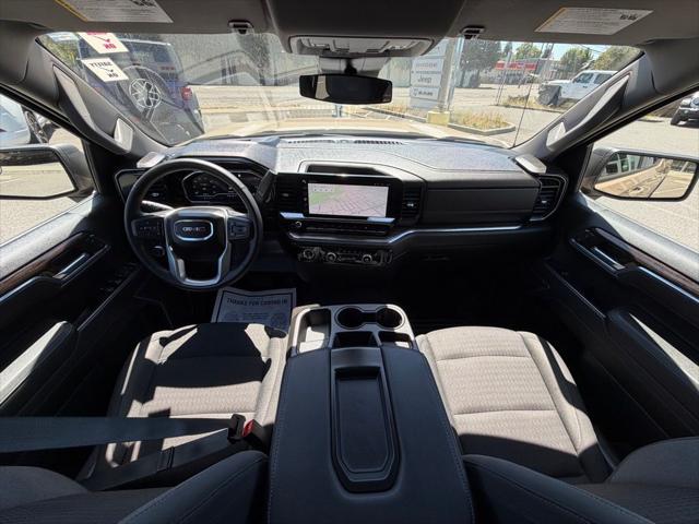 2023 GMC Sierra 1500 4WD Crew Cab Short Box Elevation with 3VL
