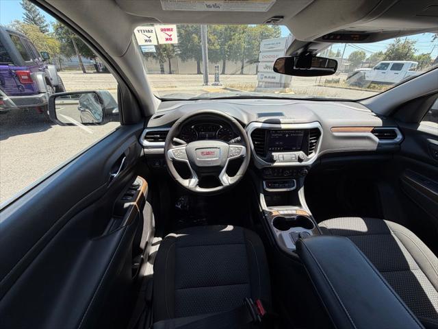 2023 GMC Acadia FWD SLE