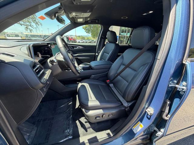 2025 Chevrolet Traverse AWD LT