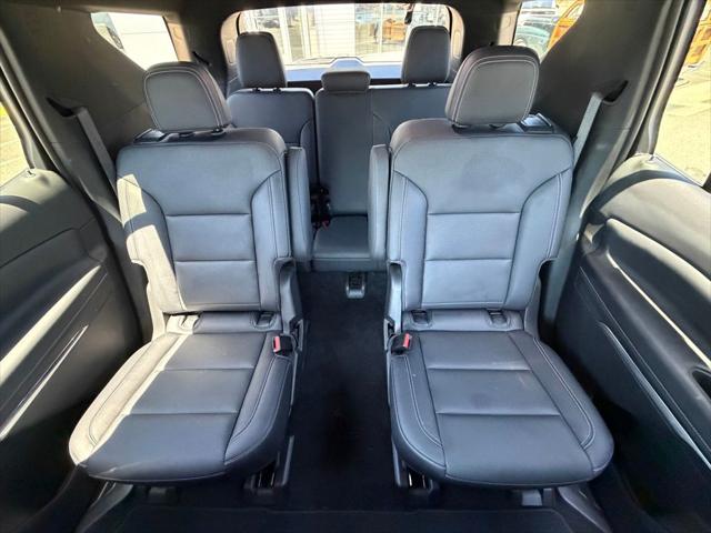 2025 Chevrolet Traverse AWD LT