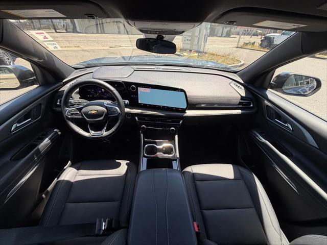 2025 Chevrolet Traverse AWD LT