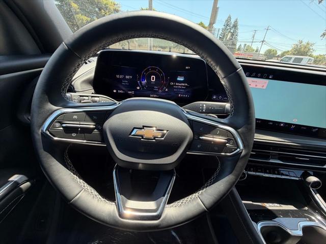 2025 Chevrolet Traverse AWD LT