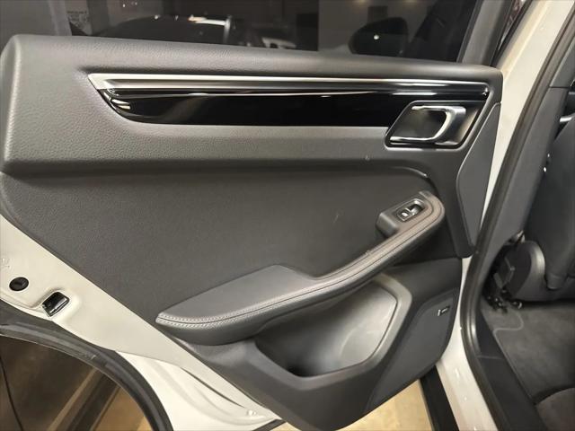 2023 Porsche Macan S