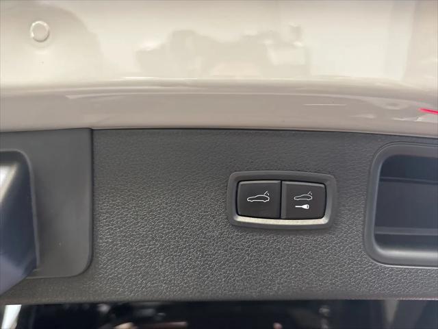 2023 Porsche Macan S