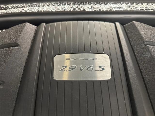 2023 Porsche Macan S
