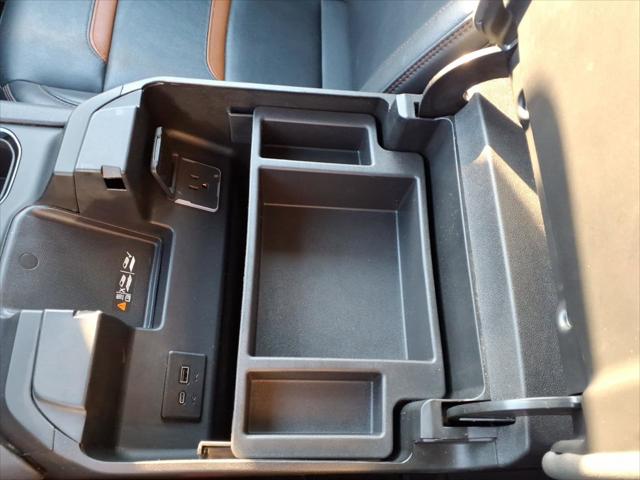 2025 GMC Sierra 2500HD 4WD Crew Cab Standard Bed AT4