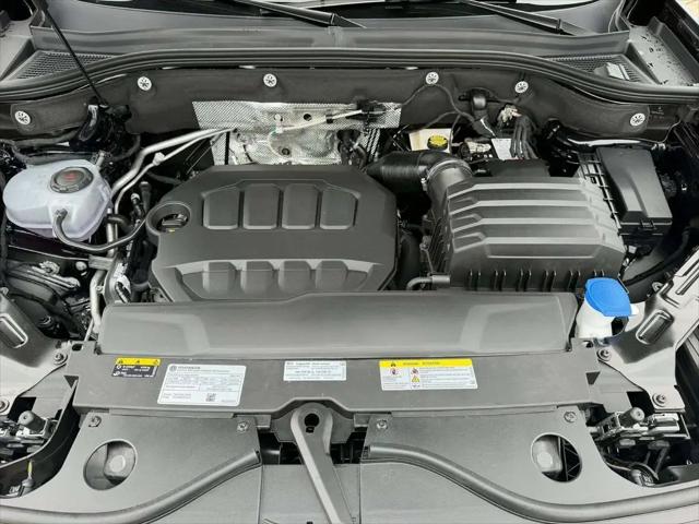 2026 Volkswagen Atlas Cross Sport SE with Technology