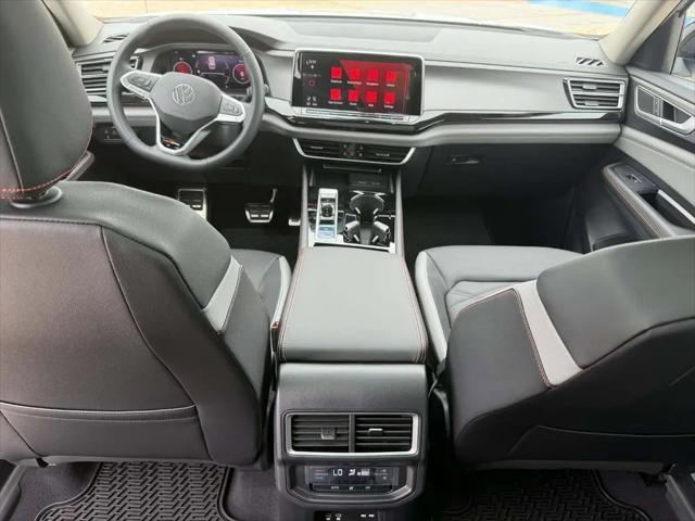 2026 Volkswagen Atlas Peak Edition