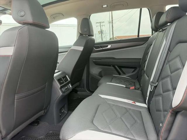 2026 Volkswagen Atlas Peak Edition