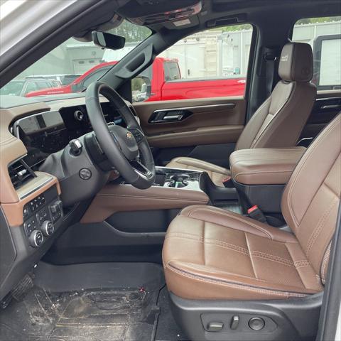 2025 Chevrolet Suburban 4WD High Country