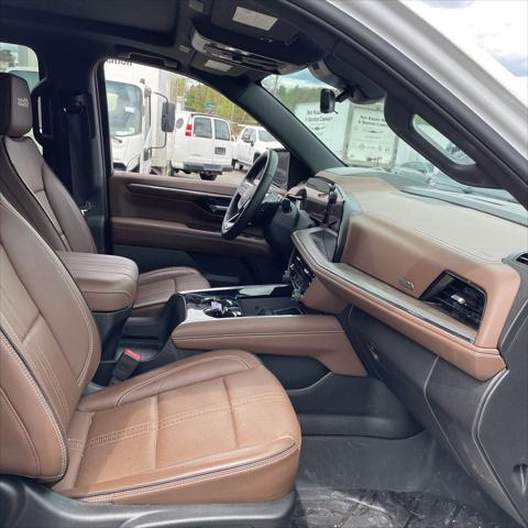 2025 Chevrolet Suburban 4WD High Country