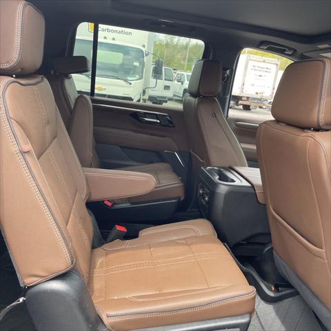 2025 Chevrolet Suburban 4WD High Country