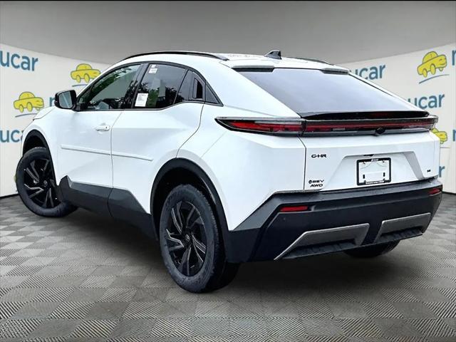 2026 Toyota C-HR SE