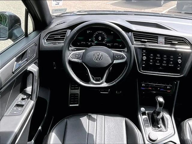 2023 Volkswagen Tiguan 2.0T SE R-Line Black